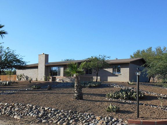 3rd image of 1690 W Cascabella Dr