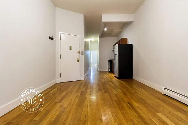 Rented by MySpaceNYC | media 3