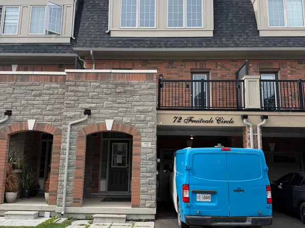 72 Fruitvale Cir, Brampton, ON L7A 5B9