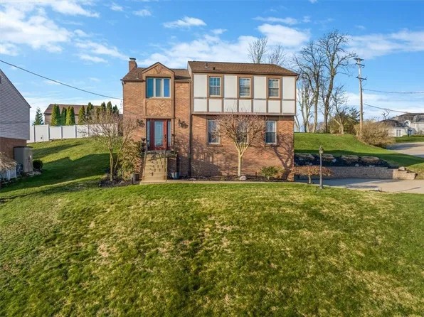6817 Kevin Dr, Bethel Park, PA 15102