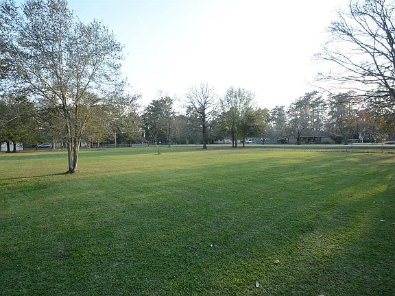 3rd image of 26451 Bayou Tesch Dr