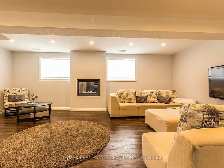 44 Lemon Grass St — Photo 28