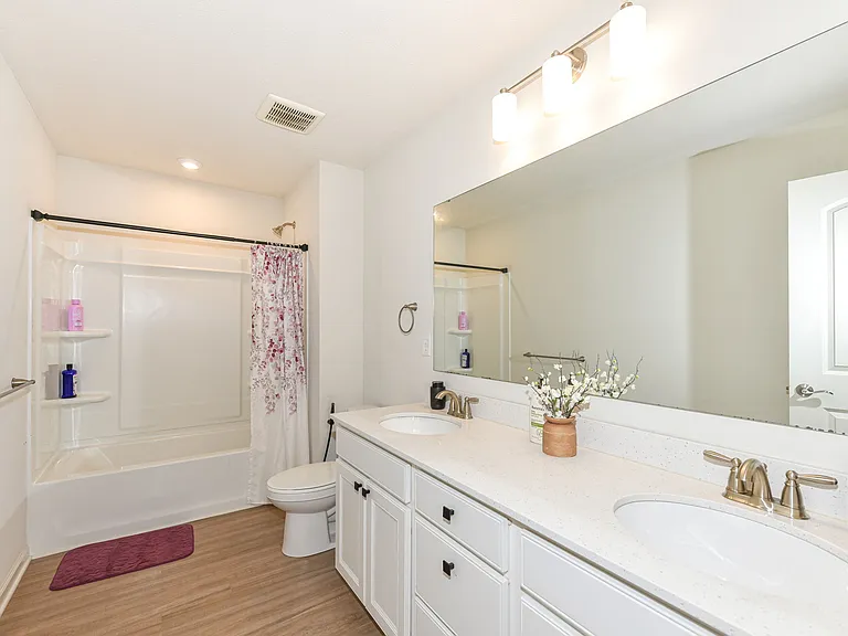 6907 Seattle Slew Dr — Photo 32