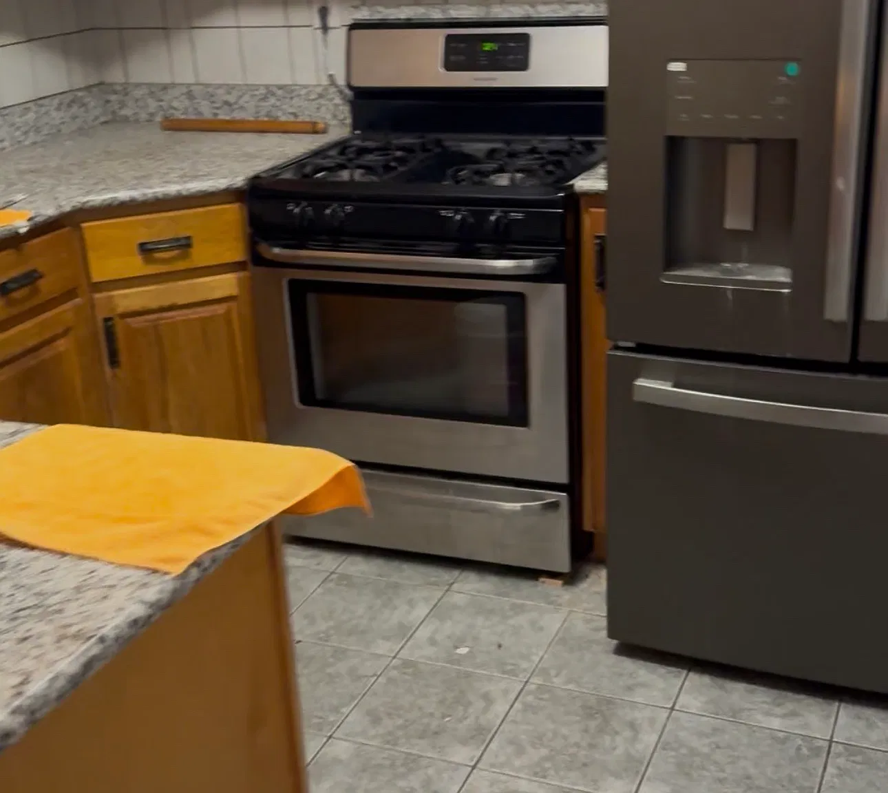 4 bed, 2000 sqft, $2,000 — Photo 1