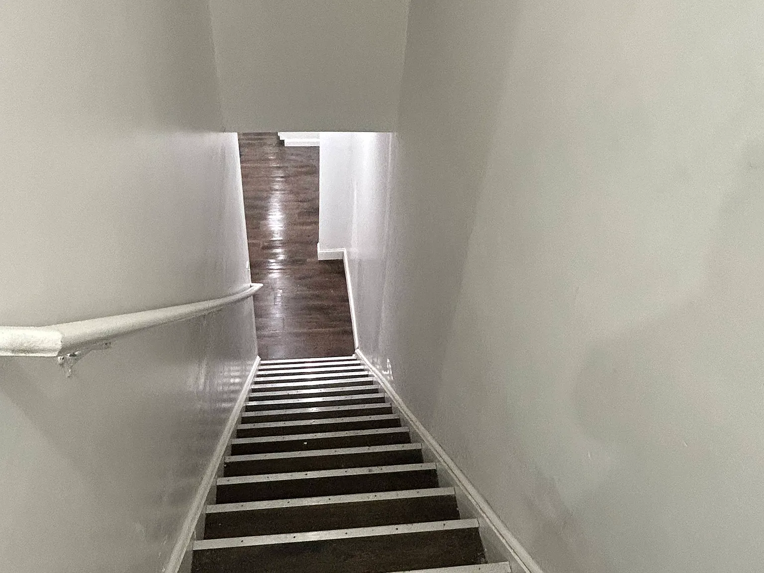 4 bed, 1.5 bath, 2264 sqft, $1,700 — Photo 4