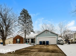 7427 Cobblestone West Dr, Indianapolis, IN