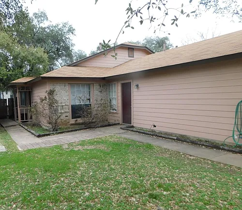 11945 Sunhillow Bnd #B Photo 1