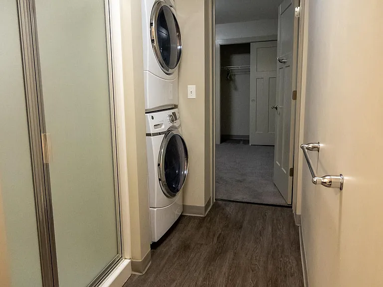 HBG Realty SoMa — Photo 24