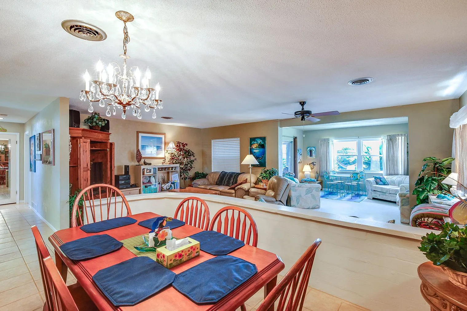2 bed, 2.0 bath, 1636 sqft, $3,612 — Photo 3