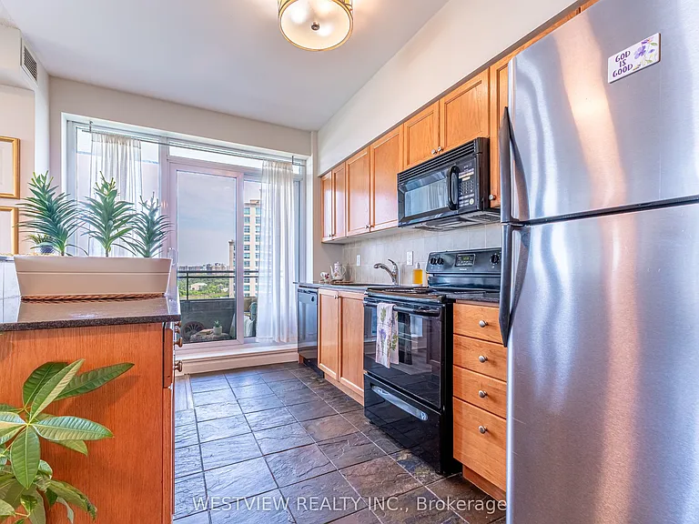2119 Lake Shore Blvd W #1004 — Photo 6