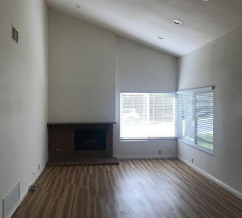 2nd image of 1905 Brooktree Ct