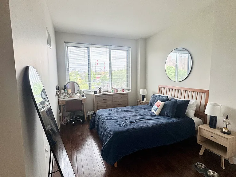1215 Broadway #306 — Photo 6
