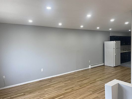 2nd image of 57-33 Arverne Blvd #2