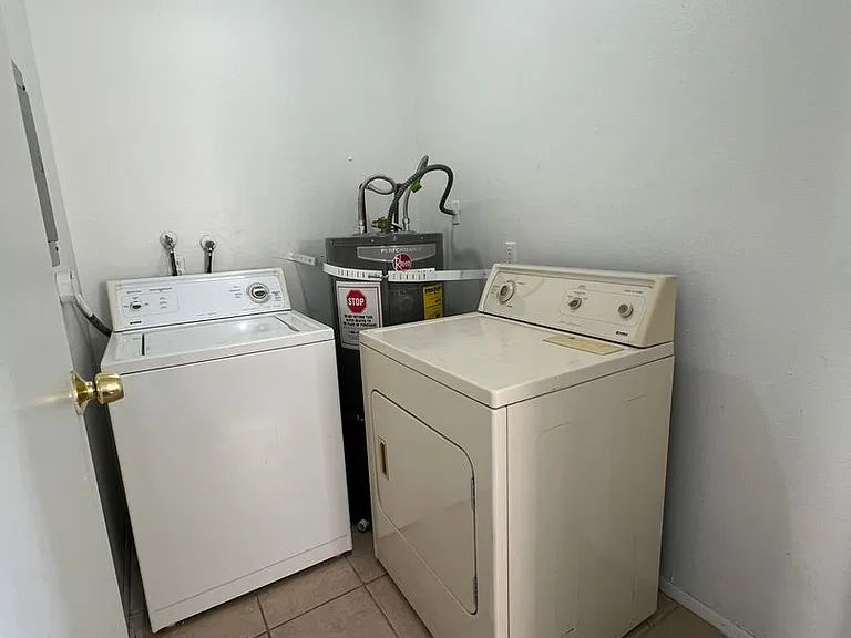 6942 Appleton Dr — Photo 19