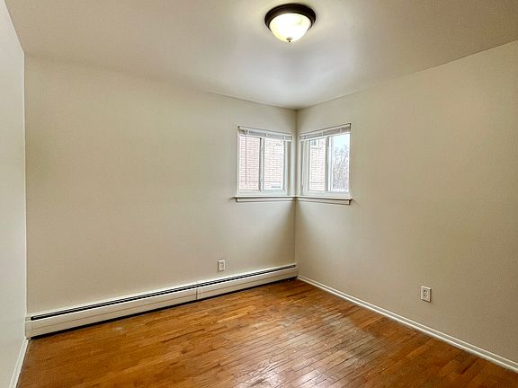 5th image of 610 Harrison Blvd APT 43