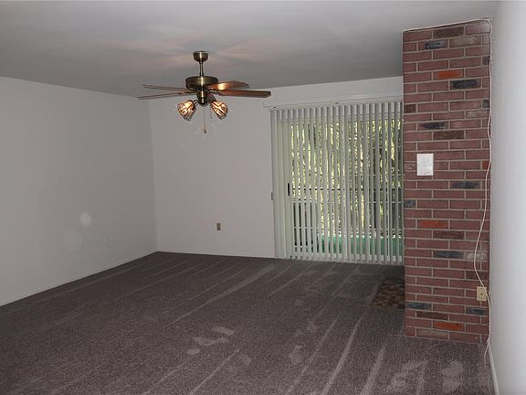 3rd image of 3107 Garnette Dr APT D11