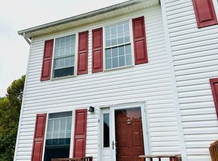 251 Hunter Hills Cir APT 4, Bristol, TN 37620