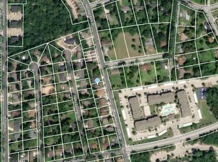 614 Normal Park Dr, Huntsville, TX 77320