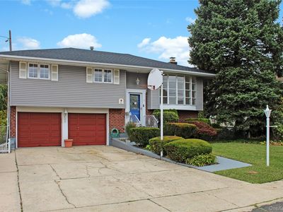 640 Carlls Path, Deer Park, NY, 11729