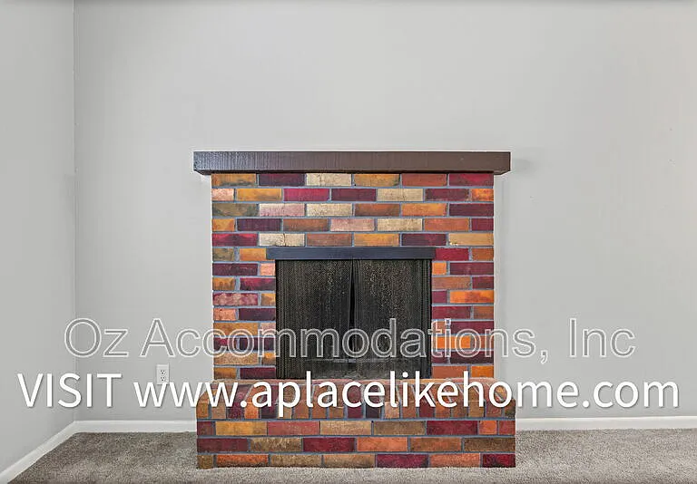 9702 Shepherds Dr #B — Photo 6