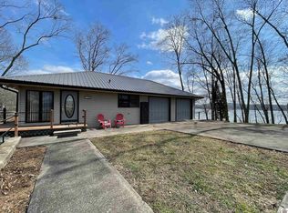 98 S Lakeshore Dr, Cadiz, KY 42211