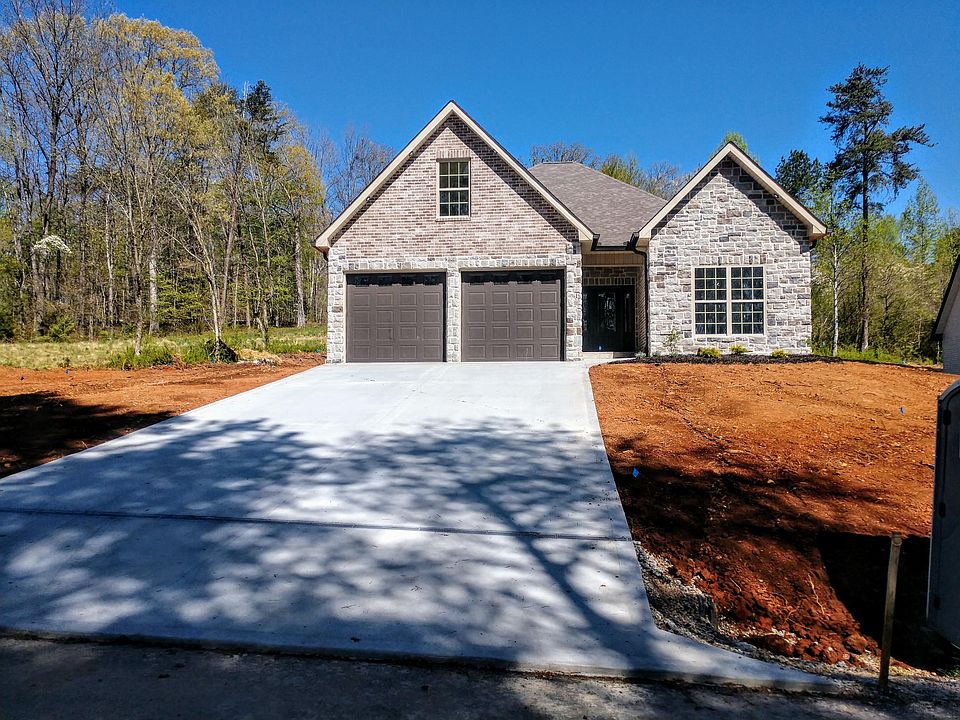 1st image of 103 Doya Ln