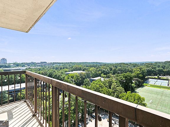 5th image of 795 Hammond Dr APT 1708