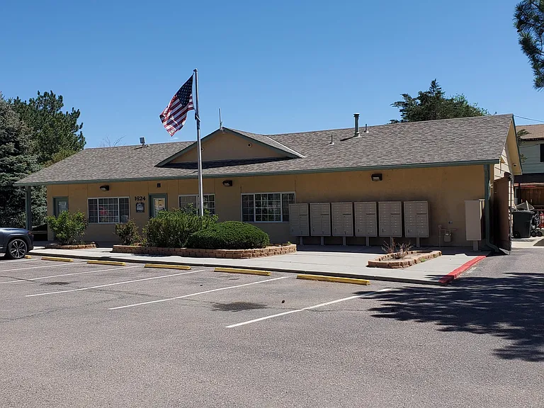 On-site leasing office