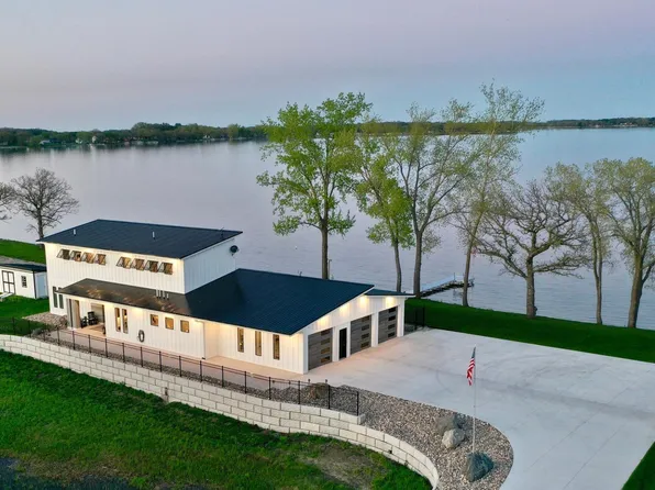 6235 County Road 4 NE, Kandiyohi, MN 56251