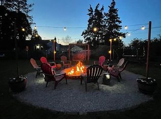 36 Depot Rd, Groton, CT 06340