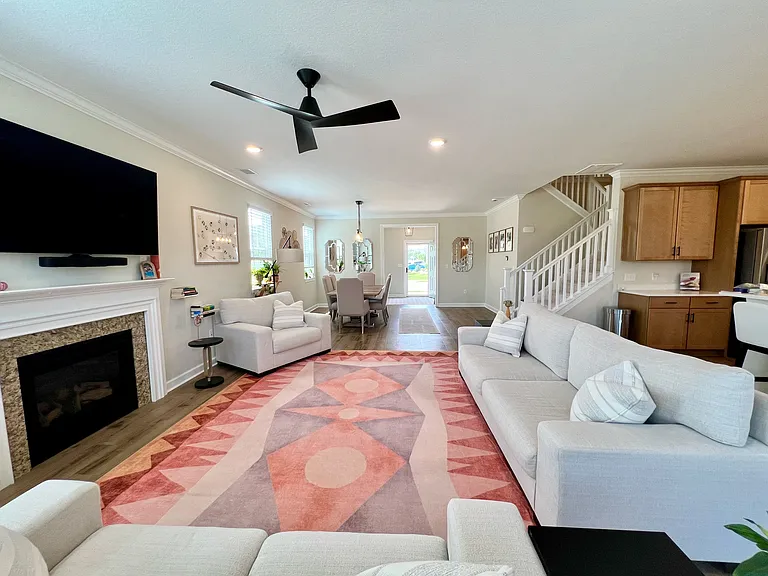 427 Middleton Way — Photo 8