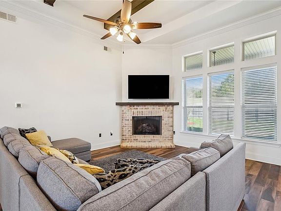 4th image of 249 Cypress Lakes Dr