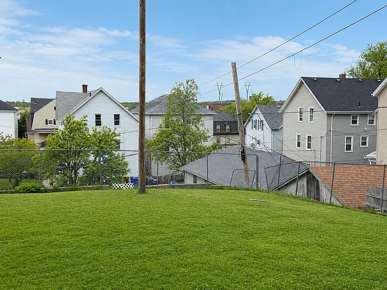 1026 Rock St — Photo 22