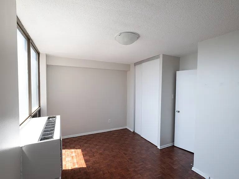 2360 Dundas St W #2350 — Photo 86