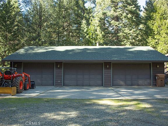 3rd image of 6735 Lakefront Dr