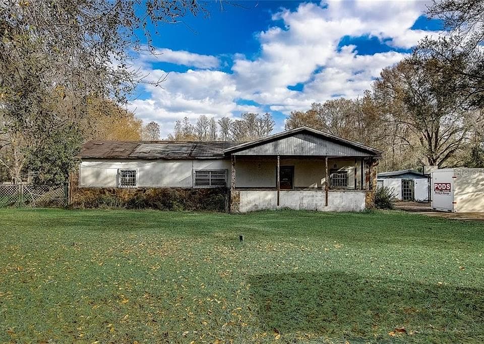 1st image of 18019 Dogwood Dr