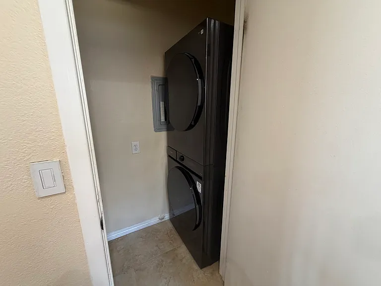 1525 Dorothy Ave #1 — Photo 14