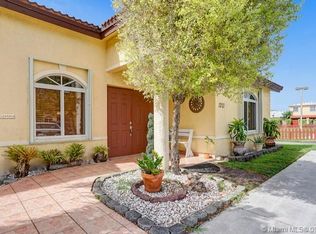 8434 NW 189th Ln APT 1201, Hialeah, FL 33015