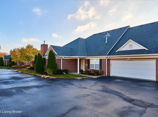 4802 Whitekirk Ct, Graymoor Devondale, KY 40222