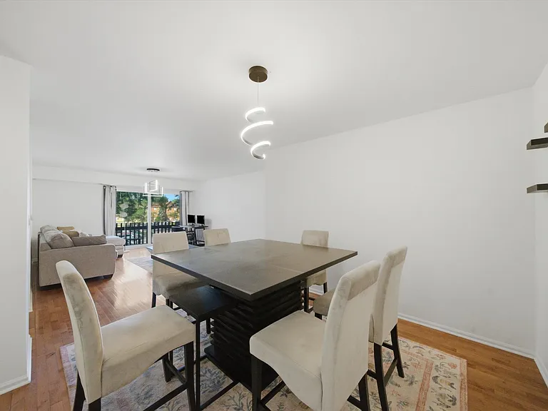 1100 E Randville Dr #203 — Photo 9