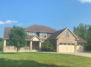 11205 Circle Lake Ln, Faribault, MN 55021