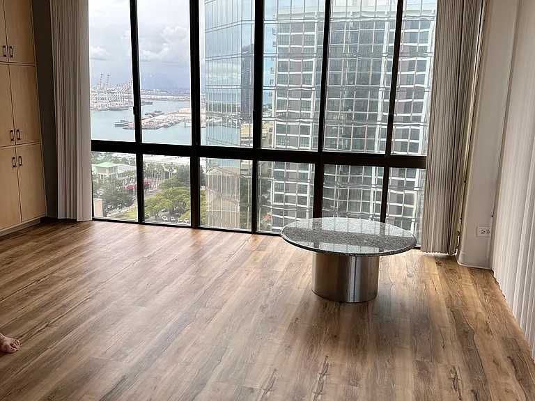 700 Richards St #2204 — Photo 1