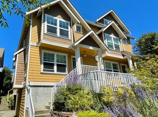 1620 N 46th St #A, Seattle, WA 98103