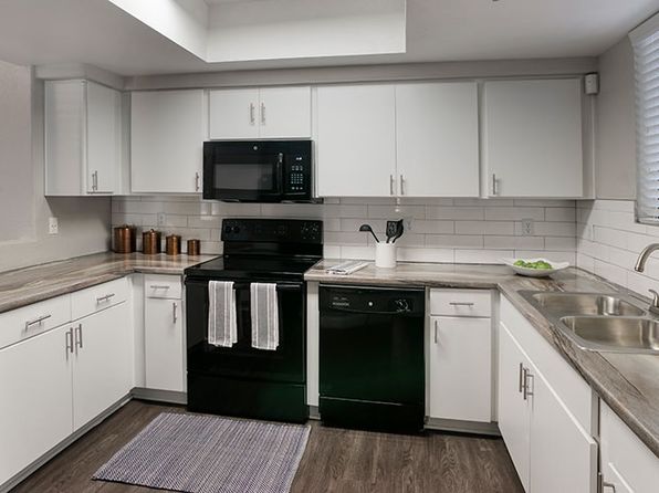 1100 E Osborn Rd APT 144