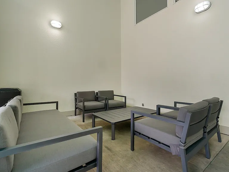 Woodland Commons — Photo 21