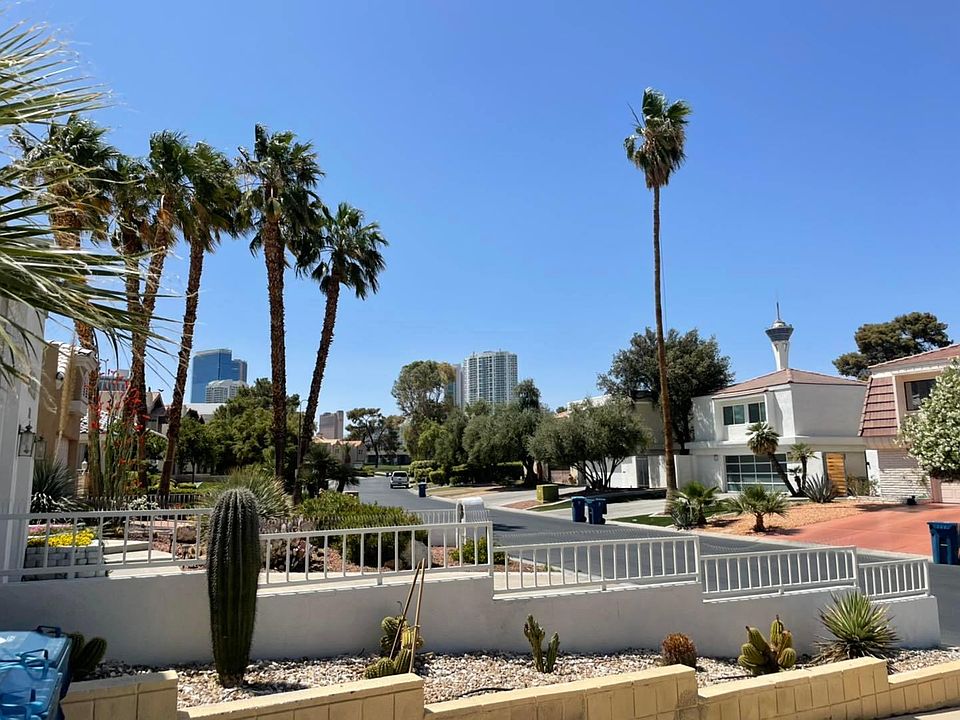1st image of 915 Vegas Valley Dr