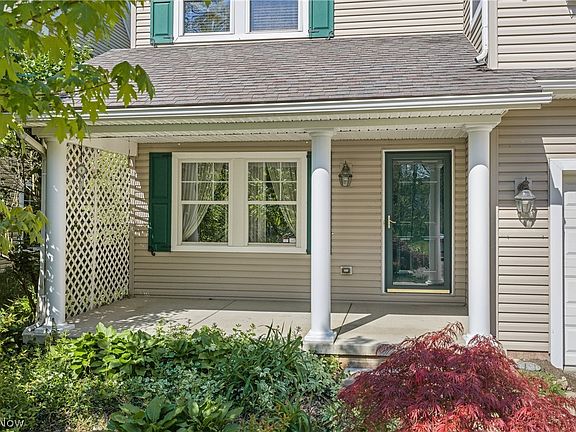 2nd image of 3108 Vermont Pl