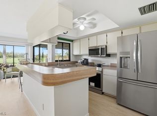 5585 Trailwinds Dr APT 314, Fort Myers, FL 33907