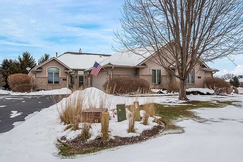 11381 Lindbergh Ln, Poplar Grove, IL 61065 | Zillow