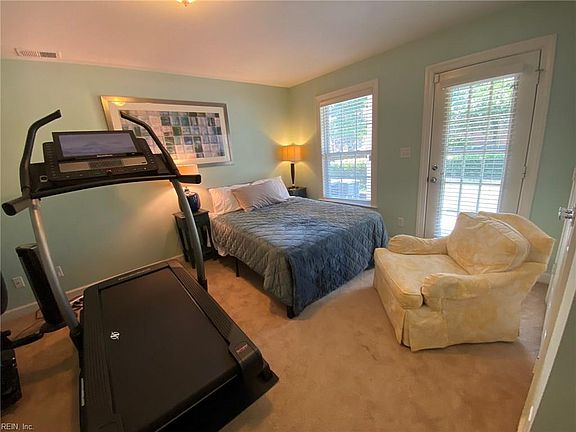 3rd image of 1221 Westover Ave APT E